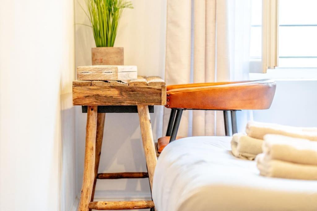 Superbe Appartement Neuf, Climatise Centre Village Le Plan-de-la-Tour Exteriör bild