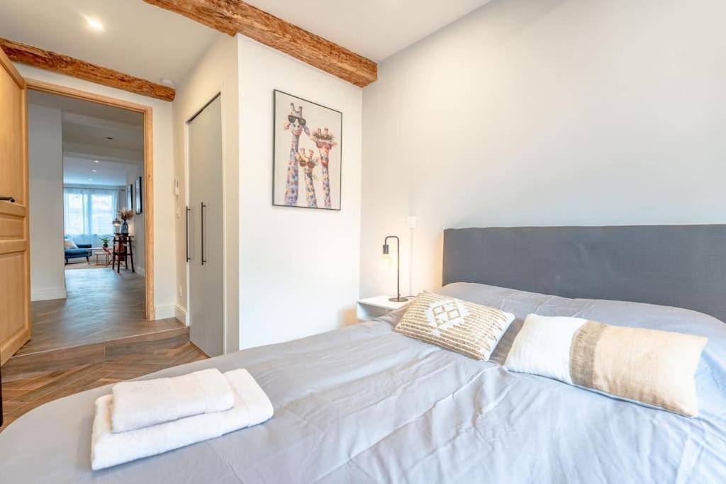 Superbe Appartement Neuf, Climatise Centre Village Le Plan-de-la-Tour Exteriör bild